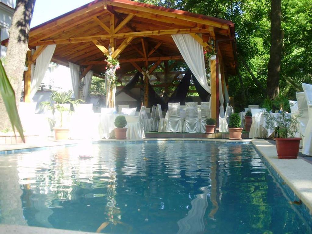 Villa Bella Boutique Hotel Kavadarci Exteriör bild